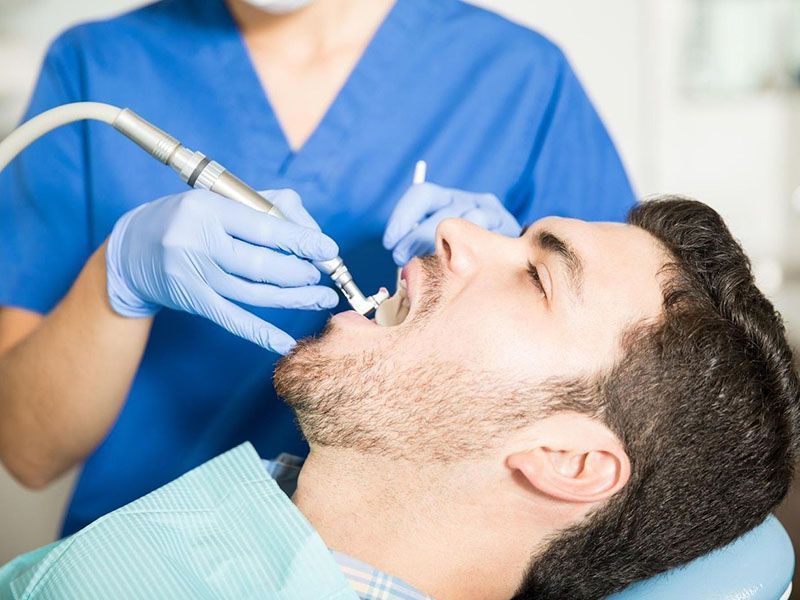 Процесс адгезивного протезирования в стоматологии '14х14'